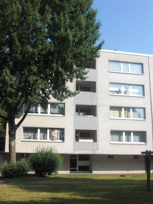 schöne, helle Wohnung in ruhiger Sackgasse !