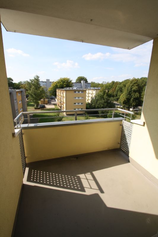 3,5 Raum Wohnung mit Aufzug ! - Photo 5