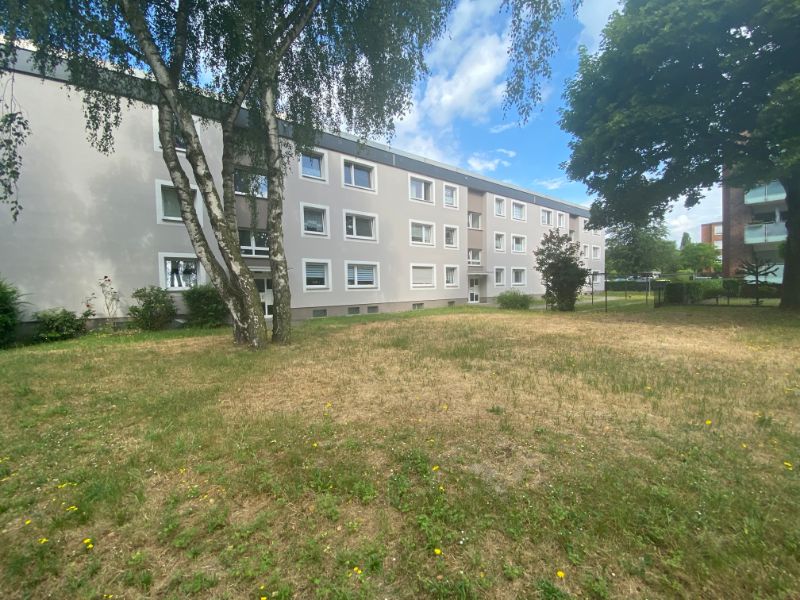 modernisierte Wohnung mit Balkon und Stellplatz in Erle! - Foto 1