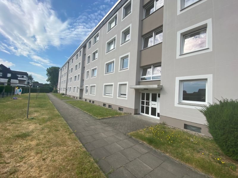 modernisierte Wohnung mit Balkon und Stellplatz in Erle! - Foto 2