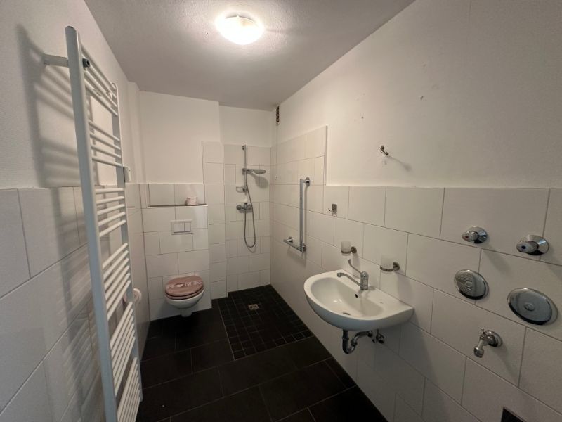 ausreichend Platz für Familie mit Kind! - Foto 4