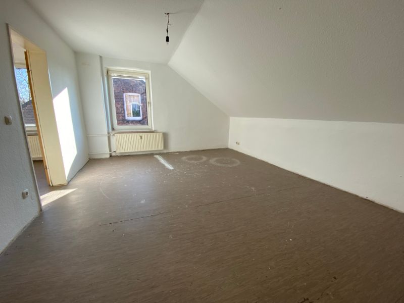 große helle Dachgeschosswohnung - Foto 5