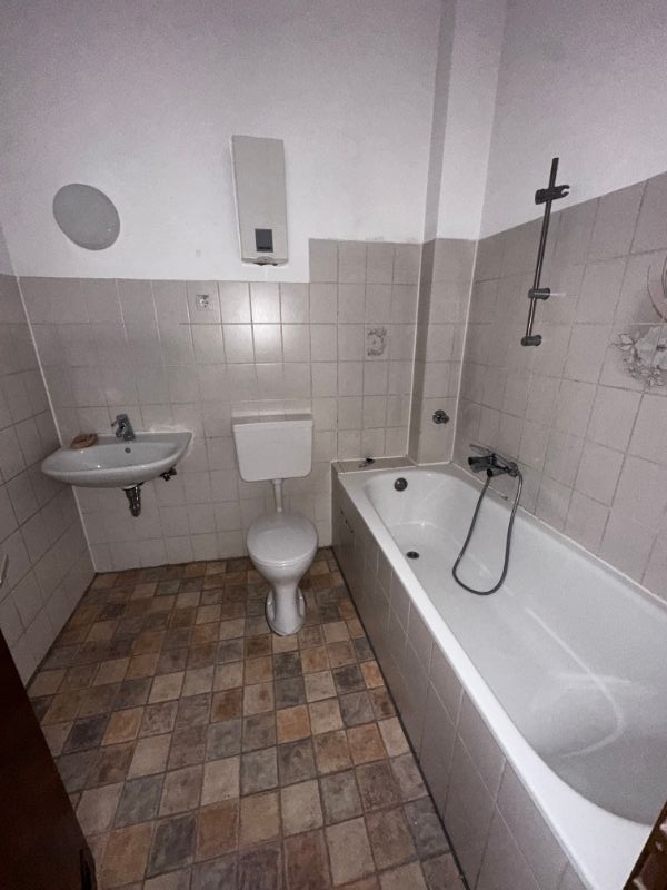 Bezuzgsfertige 3,5 Raumwohnung - Foto 2