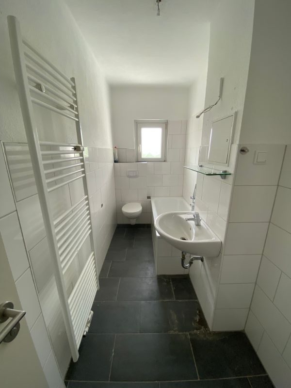 3 1/2 Raum in Top-Lage ! - Photo 2