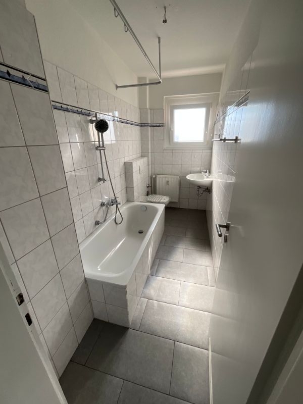 bezahlbare 2-Zimmer-Wohnung in Erle ! nur mit WBS ! - Photo 2