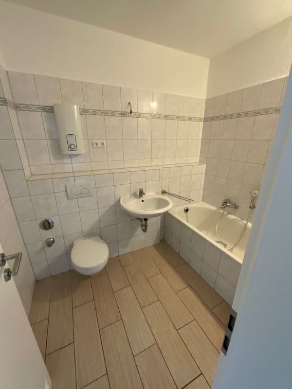 geräumige 3 1/2 Raum in Erle ! - Foto 3